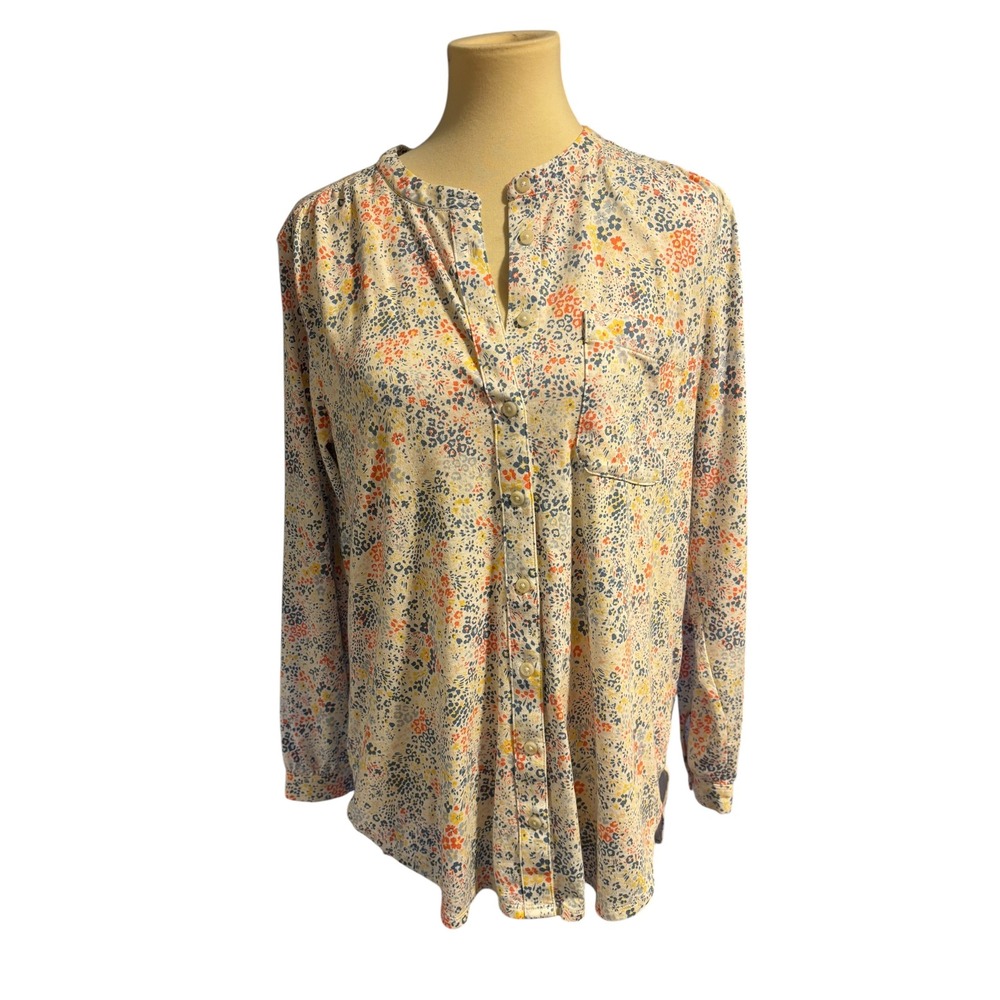 Lands End SZ Med Oversized Floral Long Sleeve Henley Shirt. Soft. Casual. Comfy.